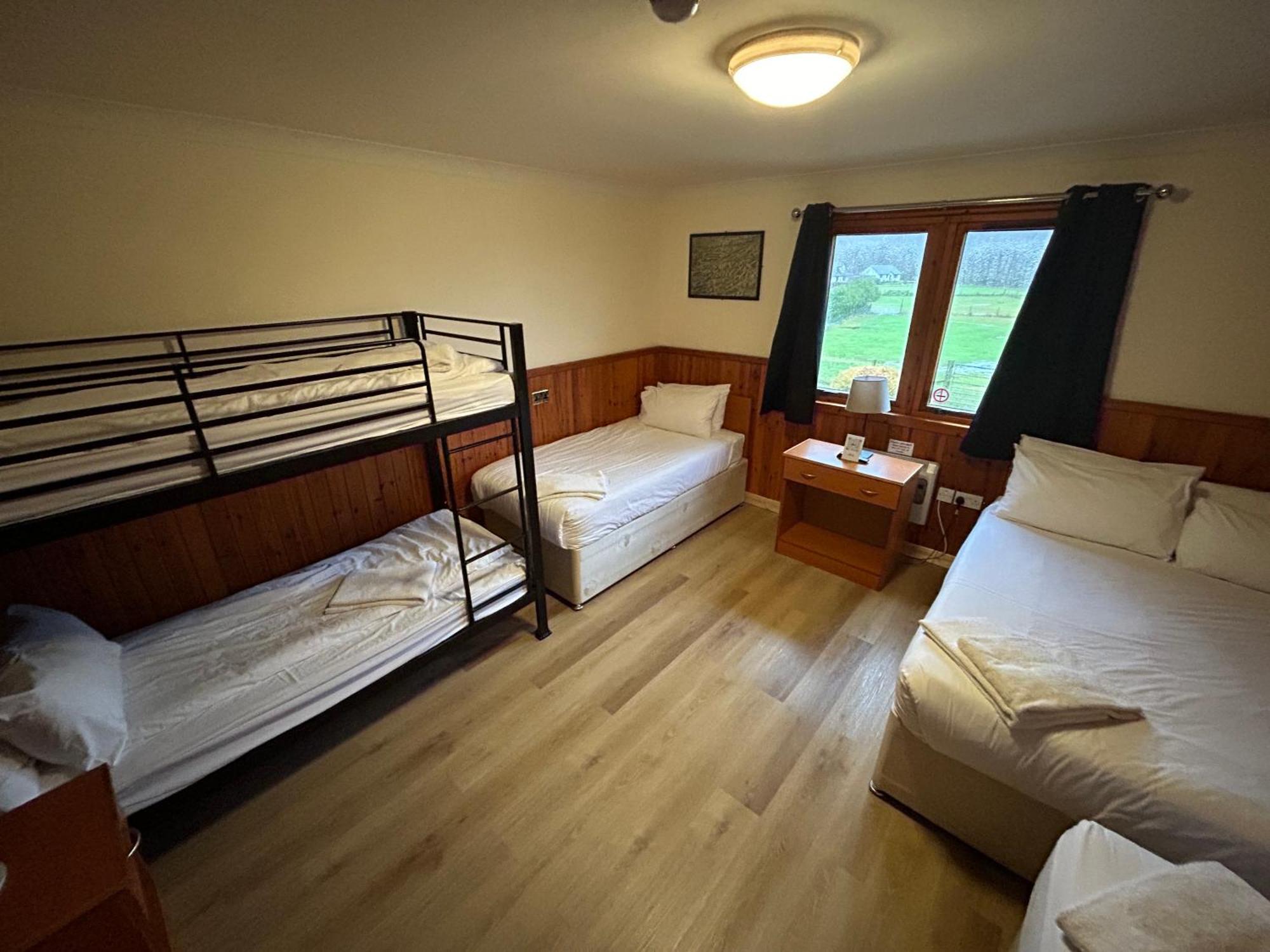 Roam West Hotel ฟอร์ตวิลเลียม ภายนอก รูปภาพ
